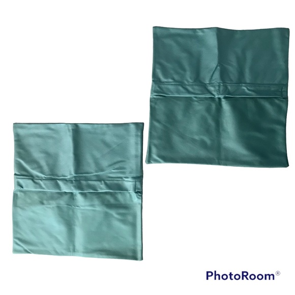 Kayfia Faux Leather Pillow Covers 18x18 Set of 2 Green Leaves Fall New - Picture 2 of 5